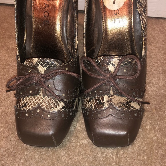 Rampage Brown Heels - Picture 3 of 4